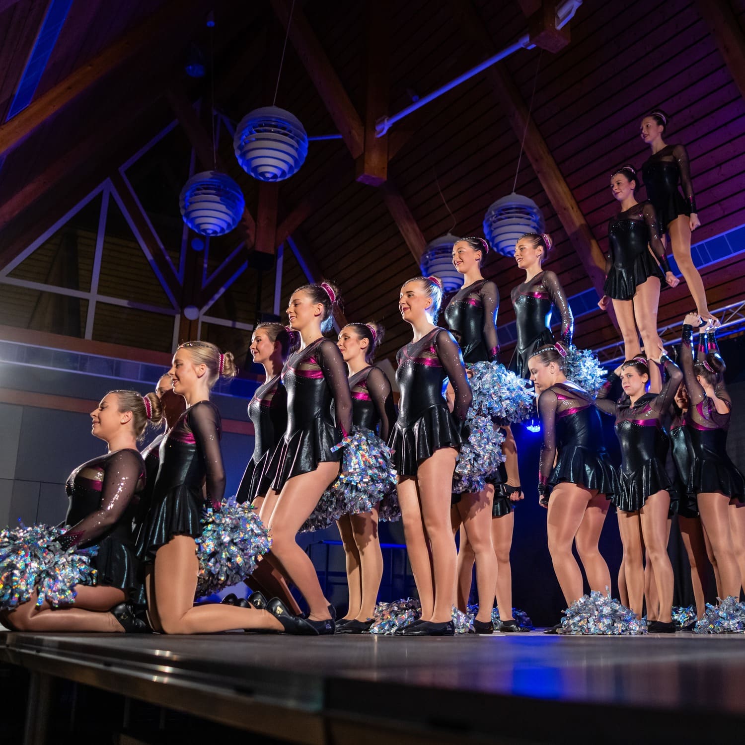 ShowGaMu Cheerdancer